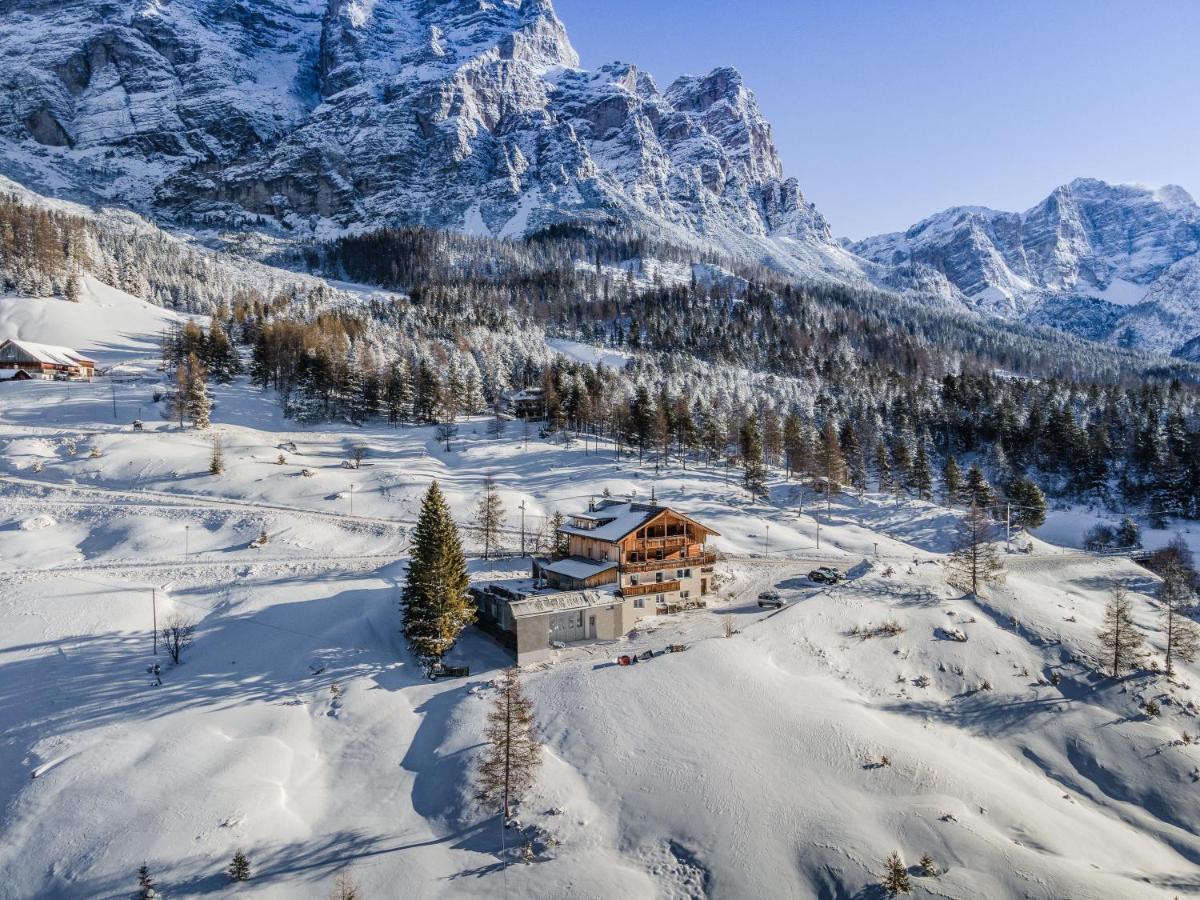 Garni Baita San Cassiano  Luaran gambar